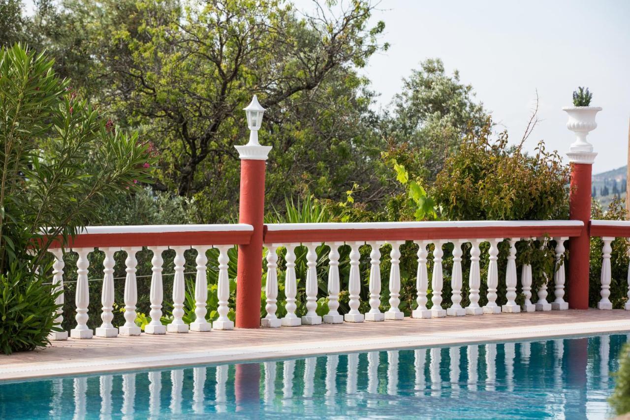 Villa Pangalis Romantica Kato Pavliana Exterior photo